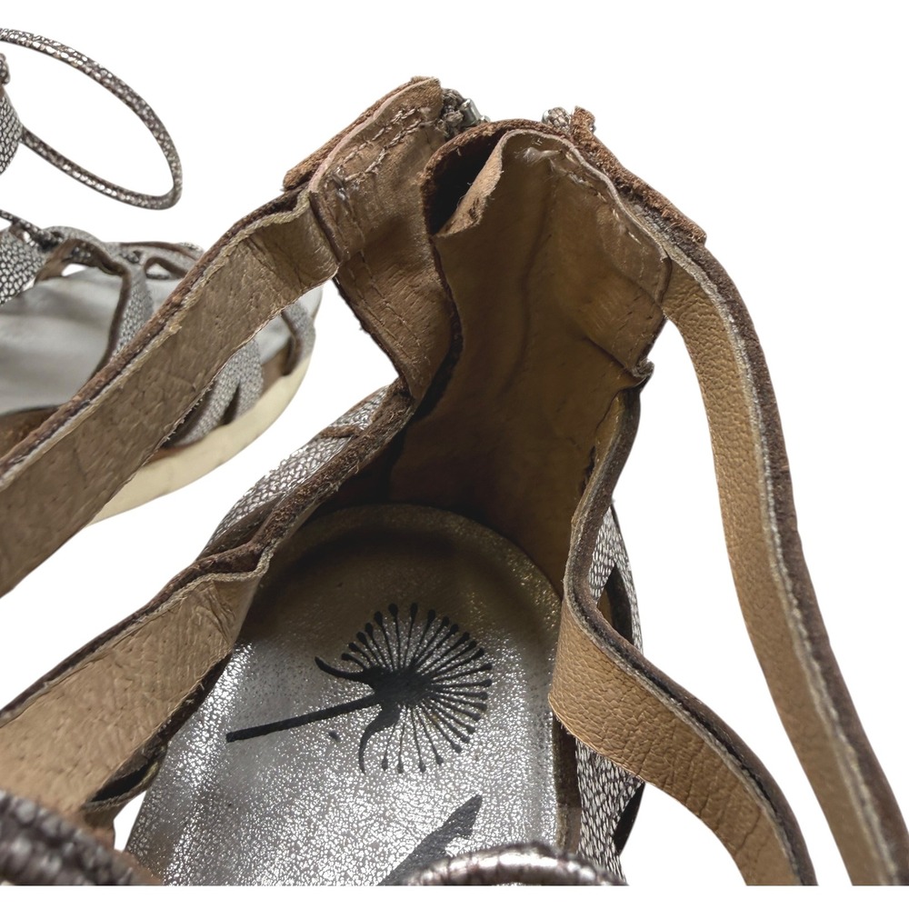 OTBT Women's Escapade Gladiator Silver Leather Sandals Gladiator 8.5 - Picture 7 of 9